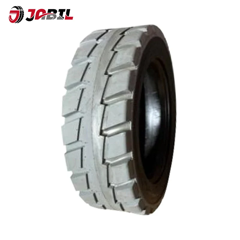 Бум крева цврсти гуми